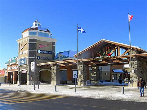 outlet stores in mirabel.